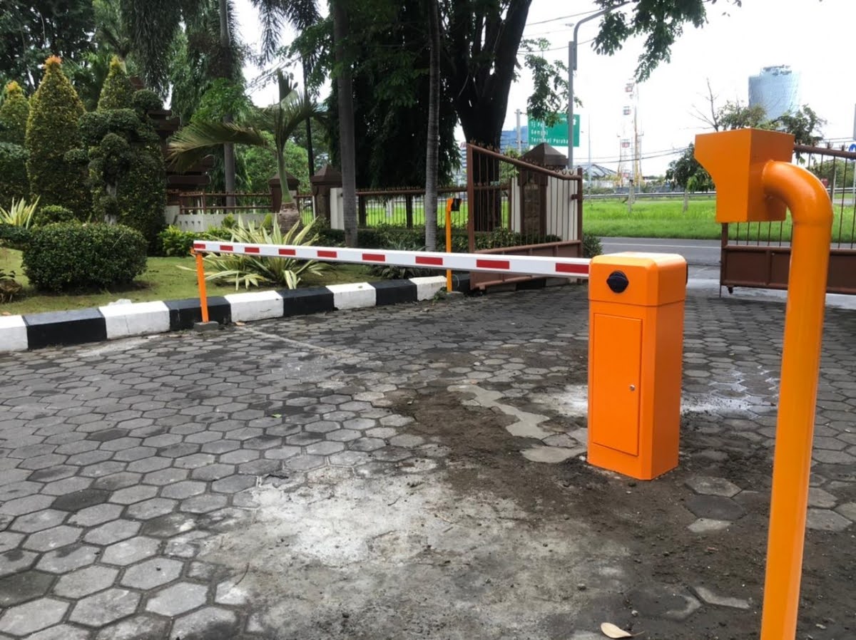 Palang Parkir Otomatis di Malang: Solusi Modern untuk Kendali Akses Parkir yang Aman dan Praktis 🚗🚦